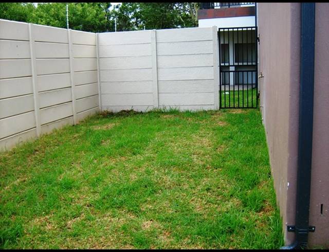 2 bed property to rent in PAGLANDE